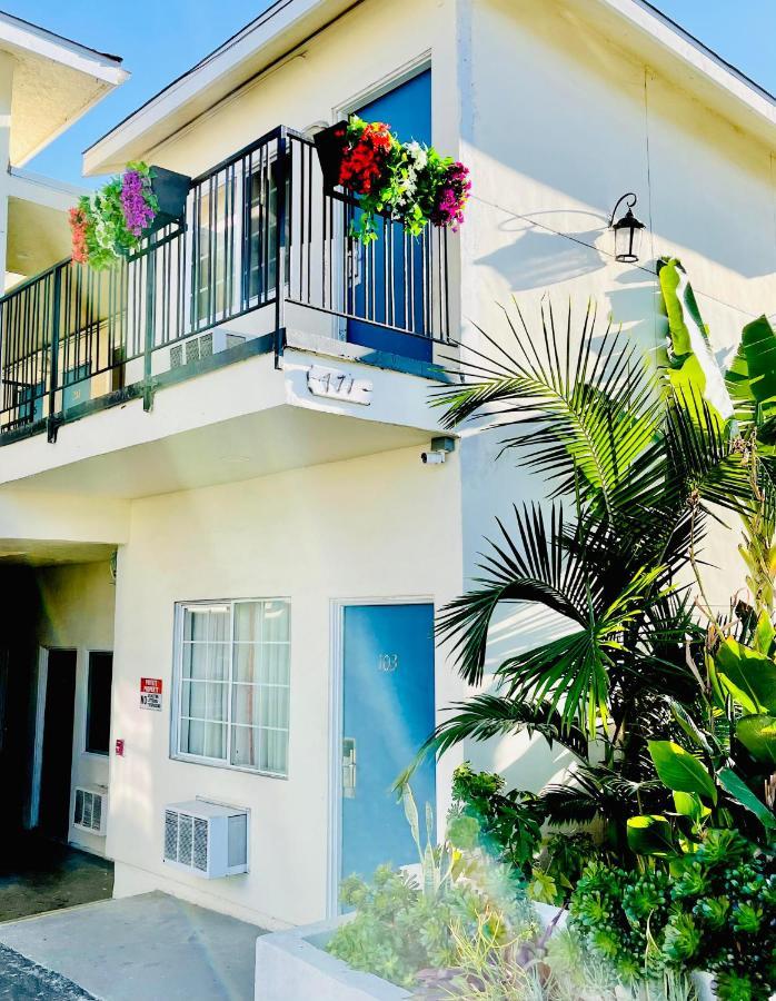 Hotel Villa Serena El Cajón Exterior foto